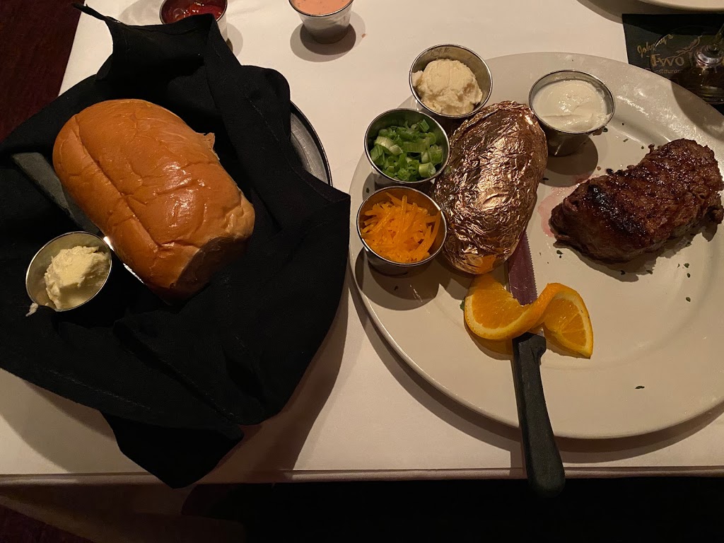 Two Rivers Restaurant | restaurant | 1537 W Peace St, Canton, MS 39046, USA | 6018599999 OR +1 601-859-9999