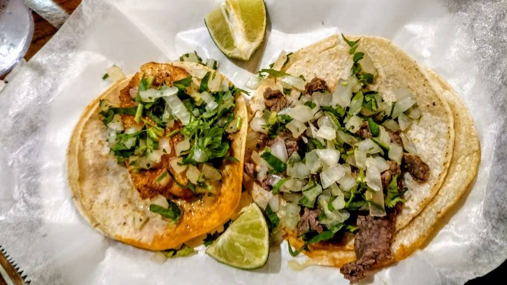 La Casa Taqueria | restaurant | 76 Dover Crossing Rd, Clarksville, TN 37042, USA | 9316479300 OR +1 931-647-9300