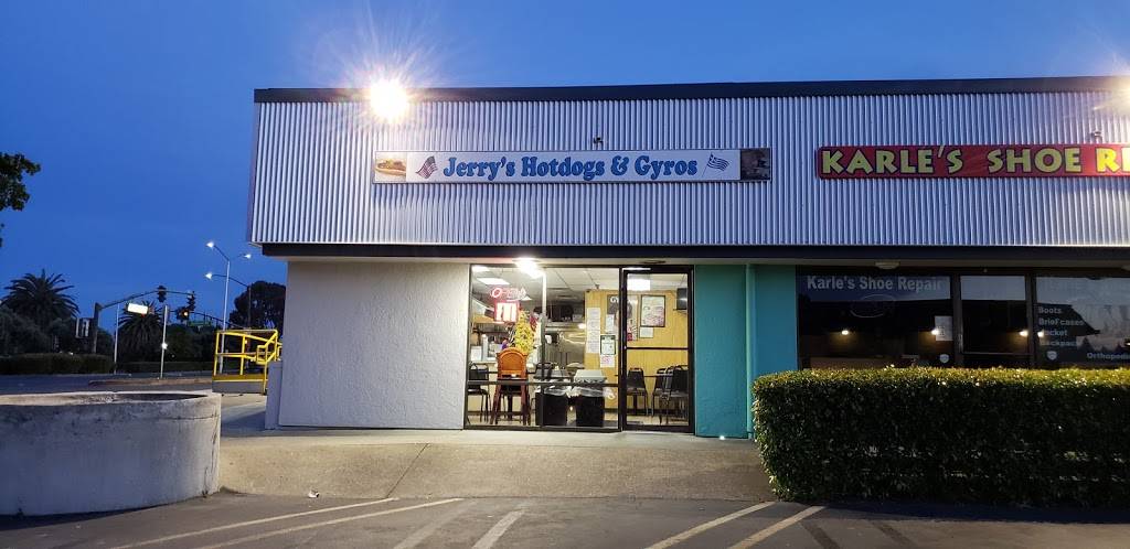 Jerrys Hot Dogs | restaurant | 3005 Delta Fair Blvd, Antioch, CA 94509, USA | 9257544313 OR +1 925-754-4313