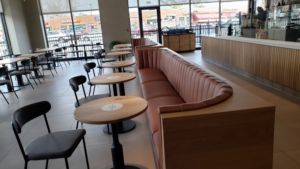 Starbucks | cafe | 425 E 162nd St, South Holland, IL 60473, USA | 7089072788 OR +1 708-907-2788