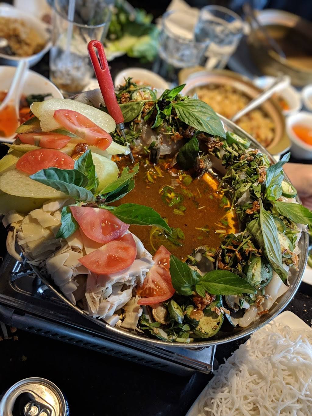 New Saigon Restaurant | restaurant | 630 S Federal Blvd, Denver, CO 80219, USA | 3039364954 OR +1 303-936-4954