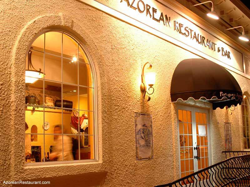 Azorean Restaurant & Bar | restaurant | 133 Washington St, Gloucester, MA 01930, USA | 9782835500 OR +1 978-283-5500