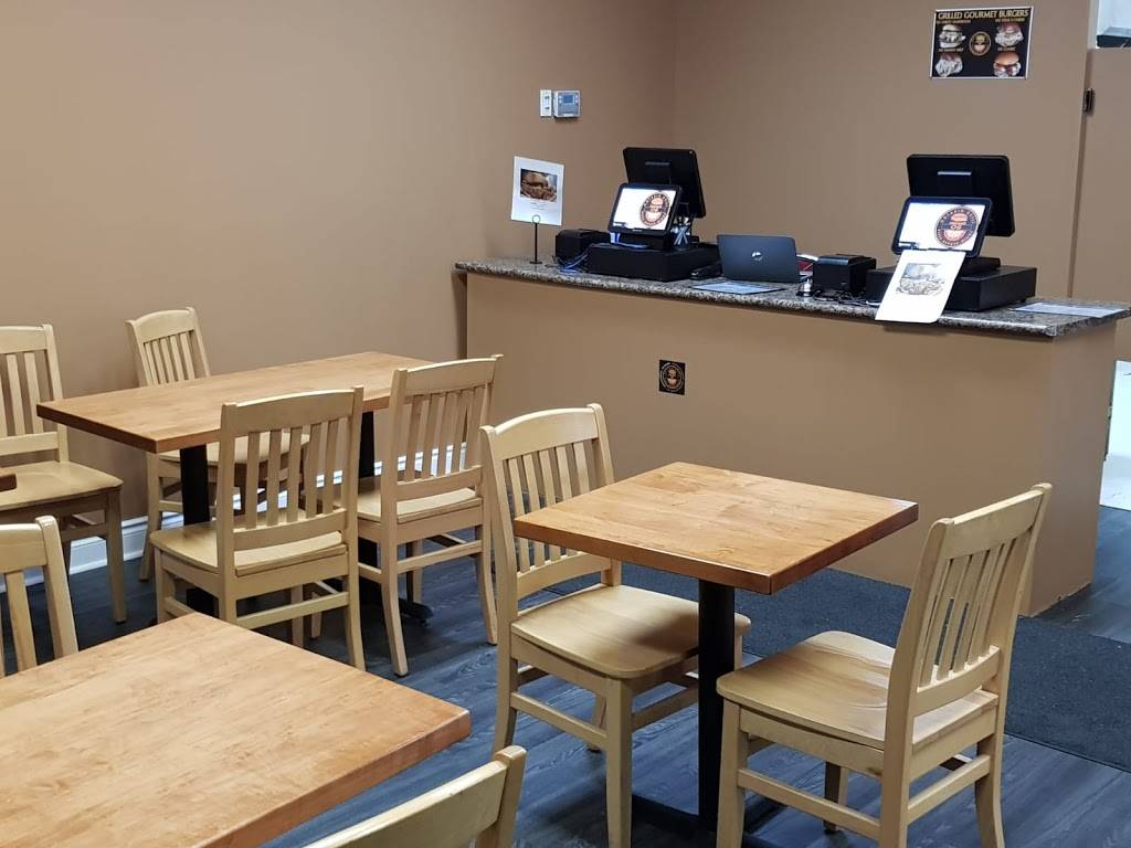 Ontario Grill | restaurant | 808 Britannia Rd W, Mississauga, ON L5V 0A7, Canada | 9052686868 OR +1 905-268-6868