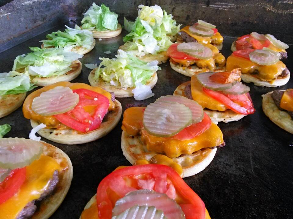 Pete Mayos Original Waffleburgers | restaurant | 5044 Imperial Ave, San Diego, CA 92113, USA | 6193819408 OR +1 619-381-9408
