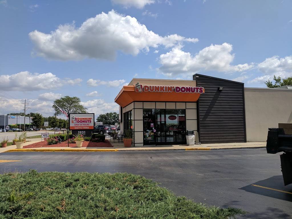 Dunkin | cafe | 1931 W Ogden Ave, Downers Grove, IL 60515, USA | 6302419191 OR +1 630-241-9191