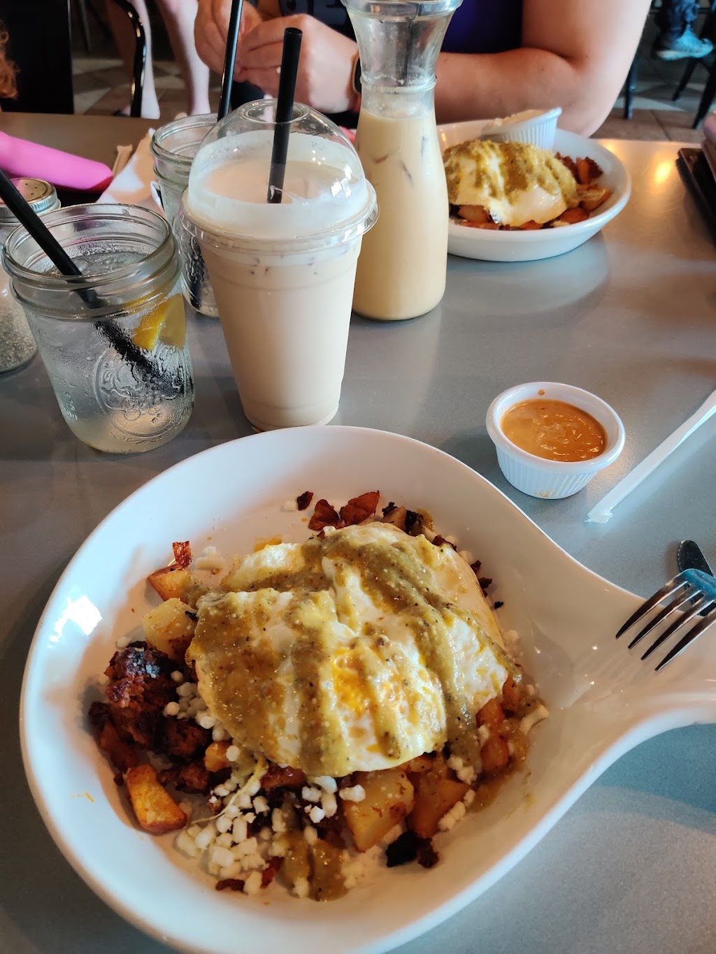 Milo Coffee House | cafe | 125 Main St, Portland, TN 37148, USA | 6159927036 OR +1 615-992-7036