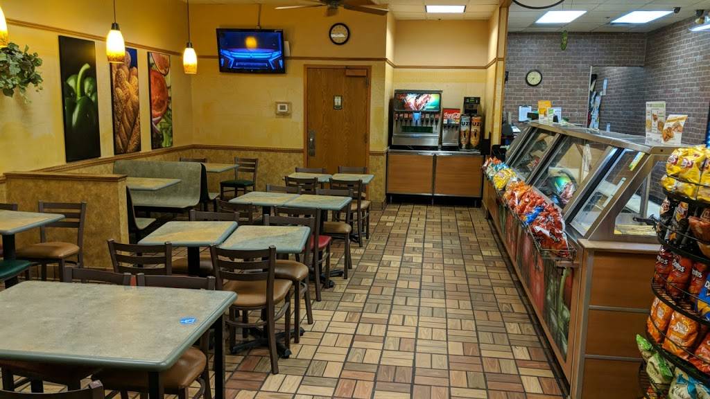 Subway Restaurants | restaurant | 5632 Georgetown Rd, Indianapolis, IN 46254, USA | 3172977359 OR +1 317-297-7359