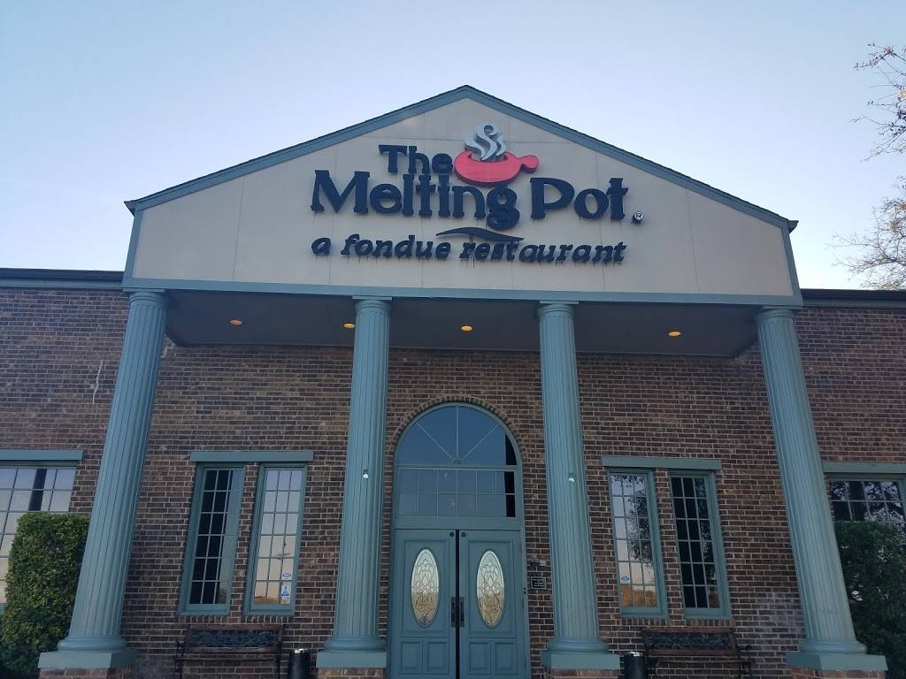 The Melting Pot | restaurant | 14855 Blanco Rd #110, San Antonio, TX 78216, USA | 2104796358 OR +1 210-479-6358