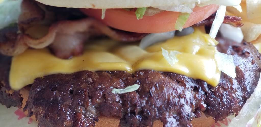 Schoops Hamburgers | restaurant | 5701 W Monee Manhattan Rd #101, Monee, IL 60449, USA | 7085346000 OR +1 708-534-6000