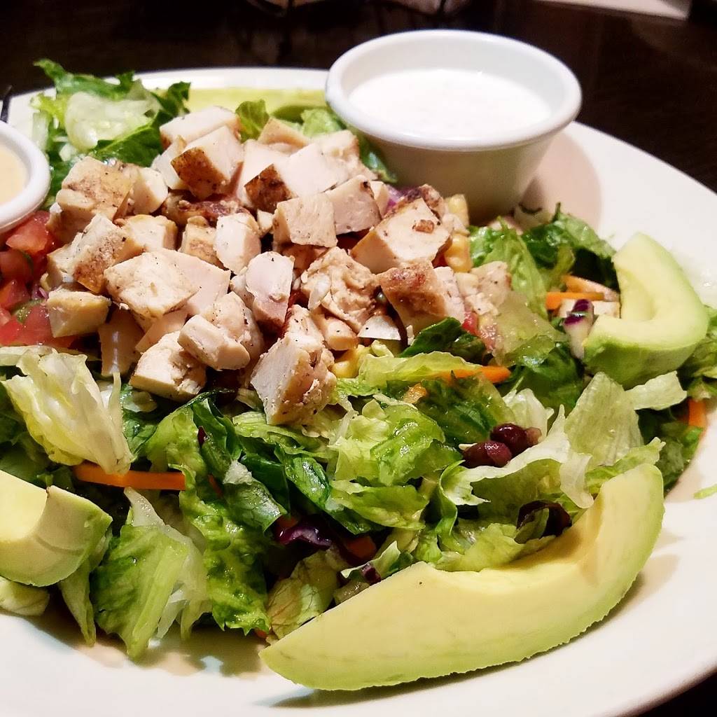 OCharley’s Restaurant & Bar | restaurant | 1920 N Eastman Rd, Kingsport, TN 37664, USA | 4232468868 OR +1 423-246-8868