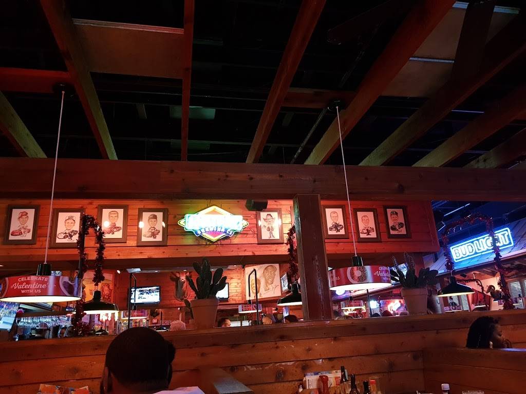 Texas Roadhouse | restaurant | 11973 S Strang Line Rd, Olathe, KS 66062, USA | 9133978222 OR +1 913-397-8222