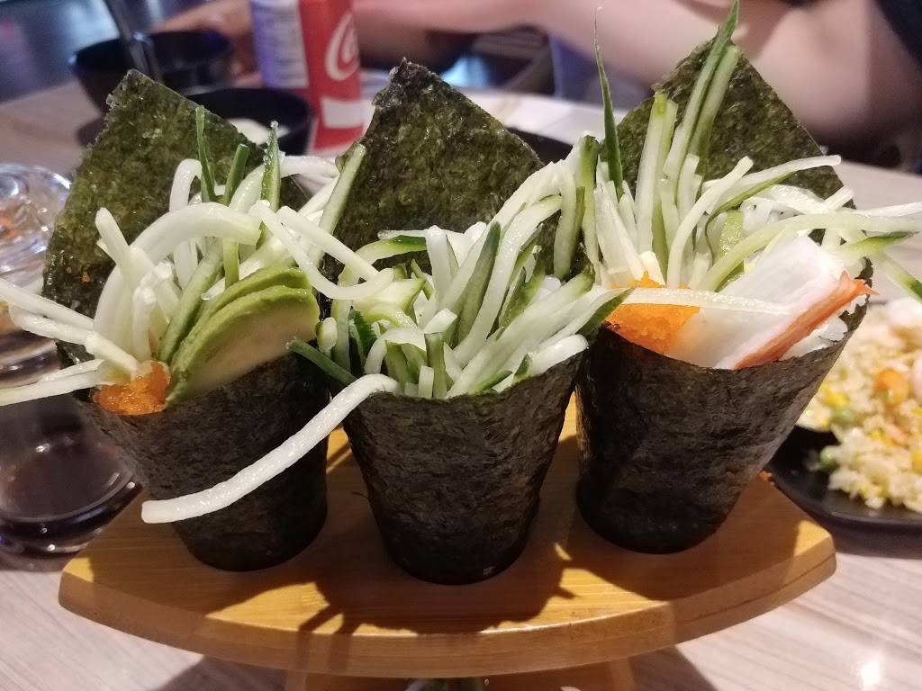 Diamond Sushi | restaurant | 29 Anne St S, Barrie, ON L4N 2C5, Canada | 7052526833 OR +1 705-252-6833