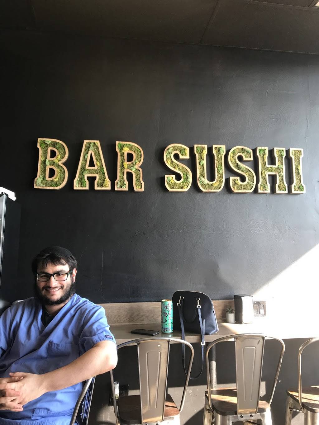 Bar Sushi | restaurant | 2169 S Green Rd, Cleveland, OH 44121, USA | 2169202224 OR +1 216-920-2224
