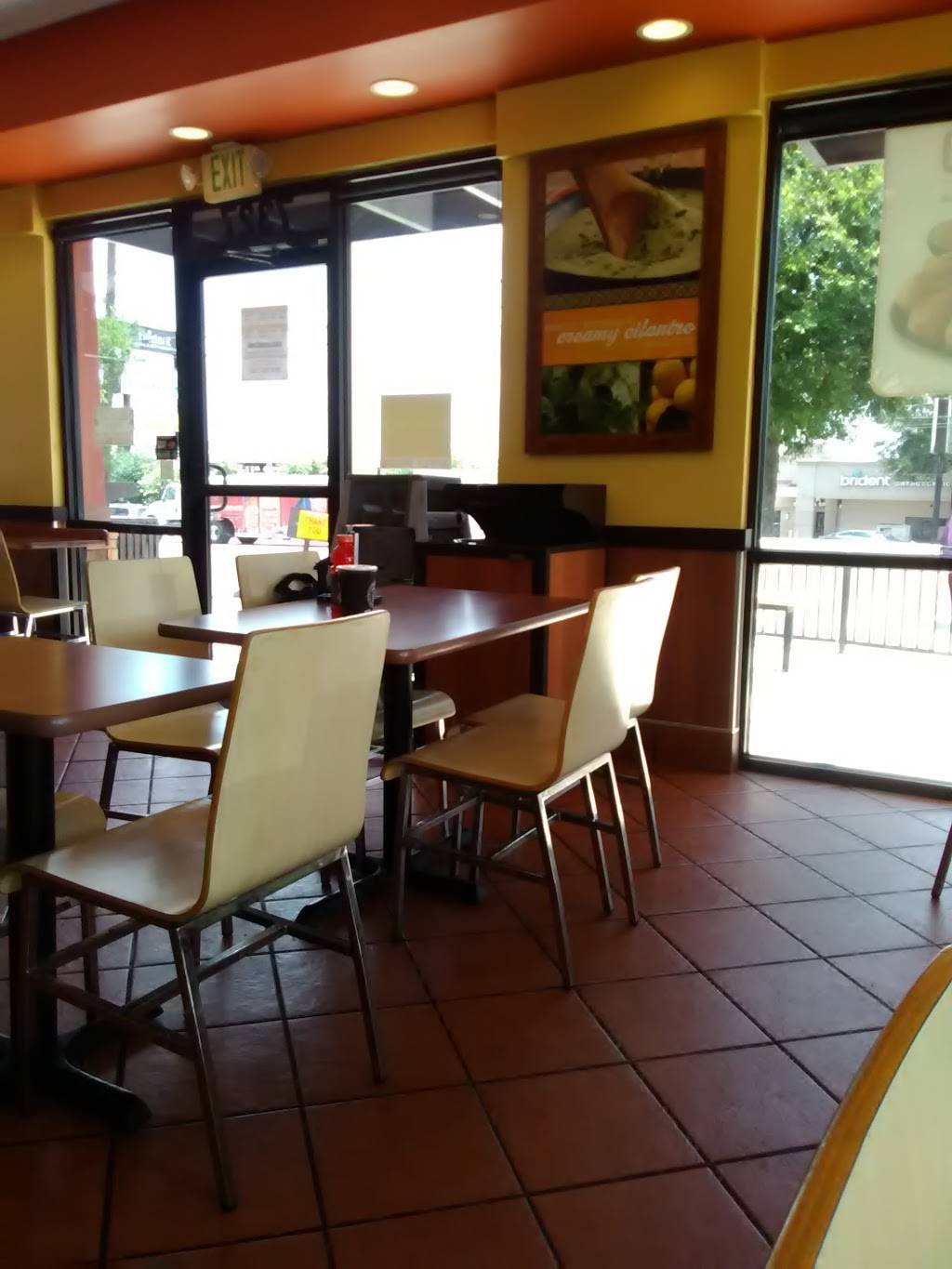 El Pollo Loco | restaurant | 7327 San Pedro Ave, San Antonio, TX 78216, USA | 2107097451 OR +1 210-709-7451