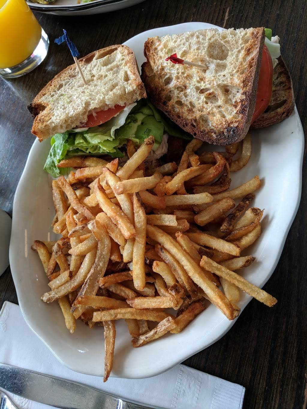 Banter | restaurant | 108-22 Queens Blvd, Forest Hills, NY 11375, USA | 7182688436 OR +1 718-268-8436