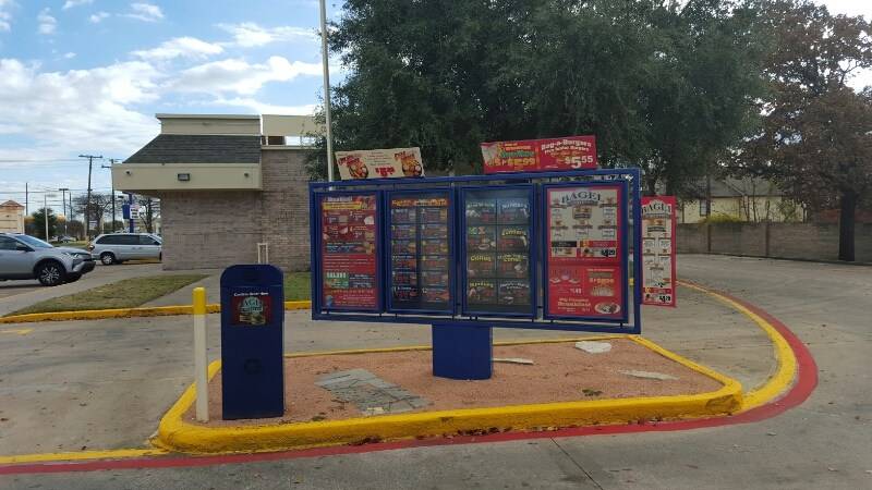 Braums Ice Cream & Burger Restaurant | restaurant | 1413 S Story Rd, Irving, TX 75060, USA | 9723132653 OR +1 972-313-2653