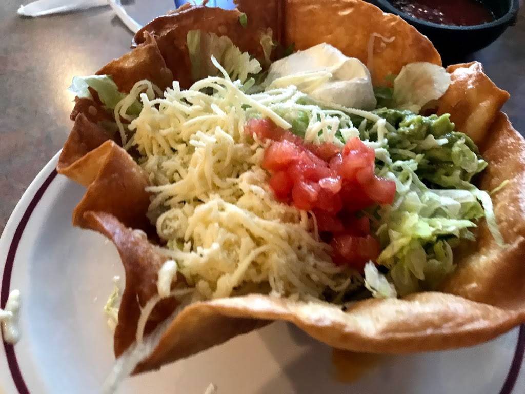 Aztlan Mexican Grill | restaurant | 233 N Iowa St, Dodgeville, WI 53533, USA | 6089307400 OR +1 608-930-7400