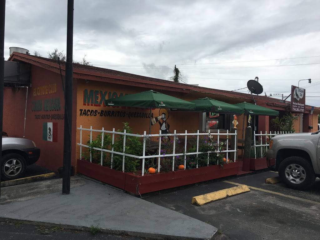 El Coyote Club | restaurant | 5748 Washington St, Hollywood, FL 33023, USA | 7542637797 OR +1 754-263-7797