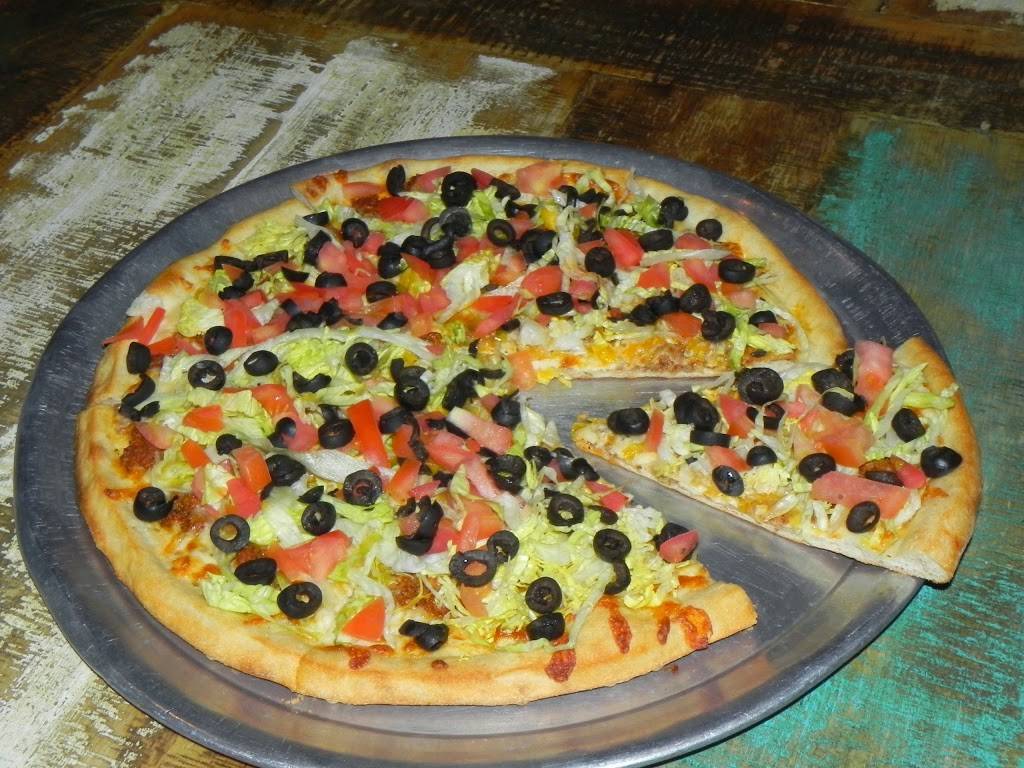 Massimos Pizza Subs and Salads | restaurant | 6146 US-41, Apollo Beach, FL 33572, USA | 8133313919 OR +1 813-331-3919