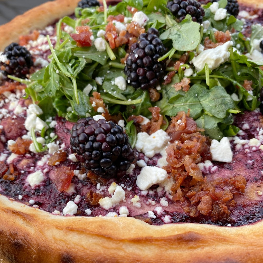 Fratelli Pies | restaurant | 1227 NW Galveston Ave Suite B, Bend, OR 97701, USA | 5412414272 OR +1 541-241-4272