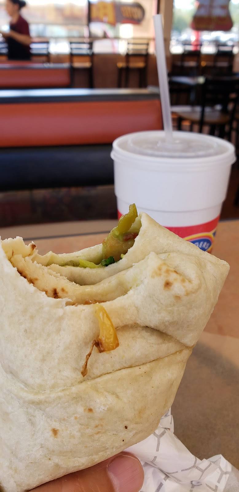 Twisters Burgers and Burritos | restaurant | 5201 Gibson Blvd SE, Albuquerque, NM 87108, USA | 5052326866 OR +1 505-232-6866