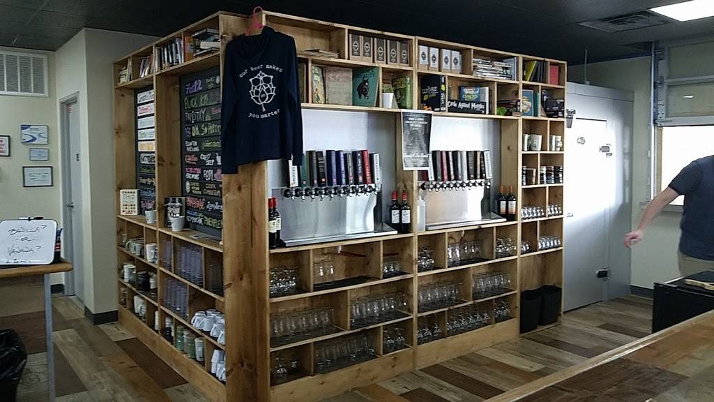 Books & Brews | restaurant | 5836 Crawfordsville Rd, Indianapolis, IN 46224, USA | 3179915844 OR +1 317-991-5844