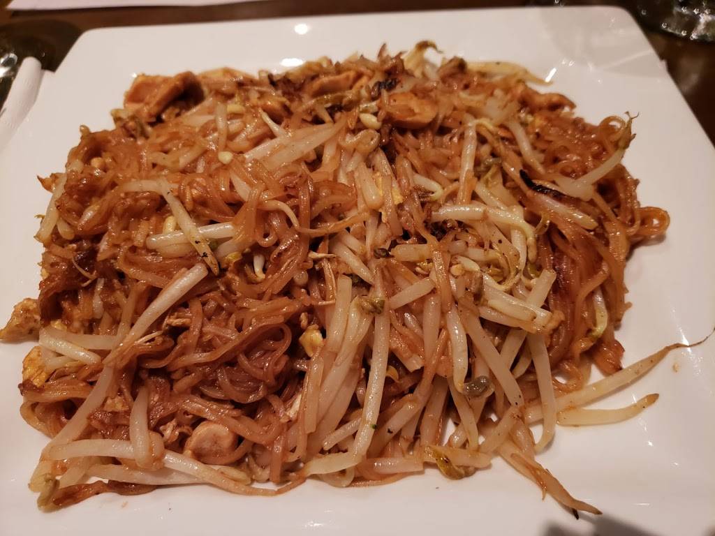 Angkor Palace Restaurant | restaurant | 3026 Chemin de la Rivière-Cachée, Boisbriand, QC J7H 1H9, Canada | 4508187766 OR +1 450-818-7766