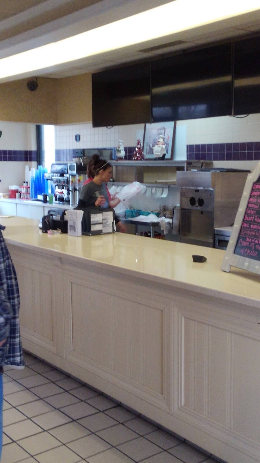 The Edinburgh Diner | restaurant | 413 S Eisenhower Dr, Edinburgh, IN 46124, USA | 8127035086 OR +1 812-703-5086