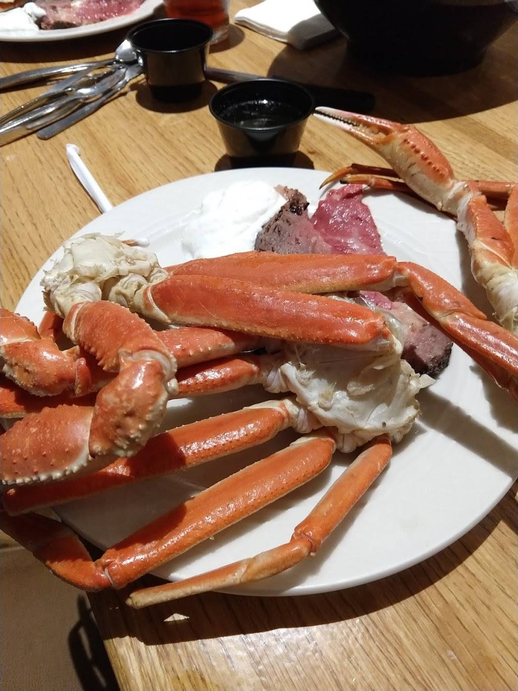 GiGis Restaurant in the Ramada Mandarin | restaurant | 3130 Hartley Rd, Jacksonville, FL 32257, USA | 9046944300 OR +1 904-694-4300