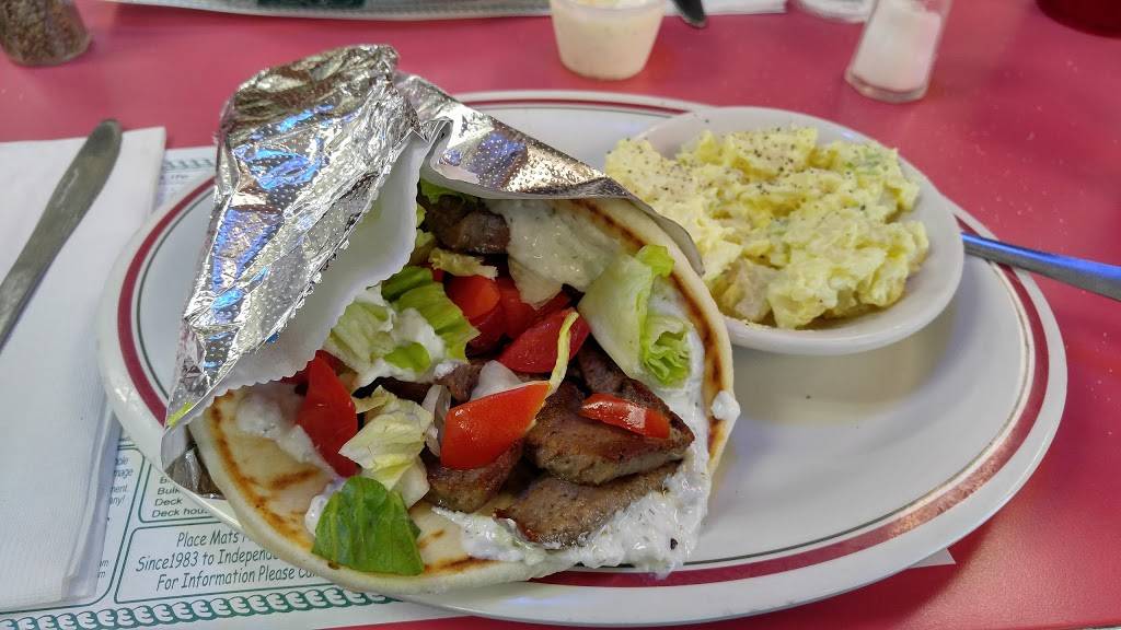 Blondis Oasis Diner | restaurant | 2369 FL-16, St. Augustine, FL 32084, USA | 9048196605 OR +1 904-819-6605