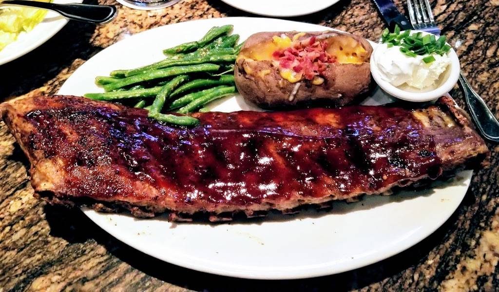 BJs Restaurant & Brewhouse | restaurant | 5150 N Nevada Ave, Colorado Springs, CO 80918, USA | 7192680505 OR +1 719-268-0505