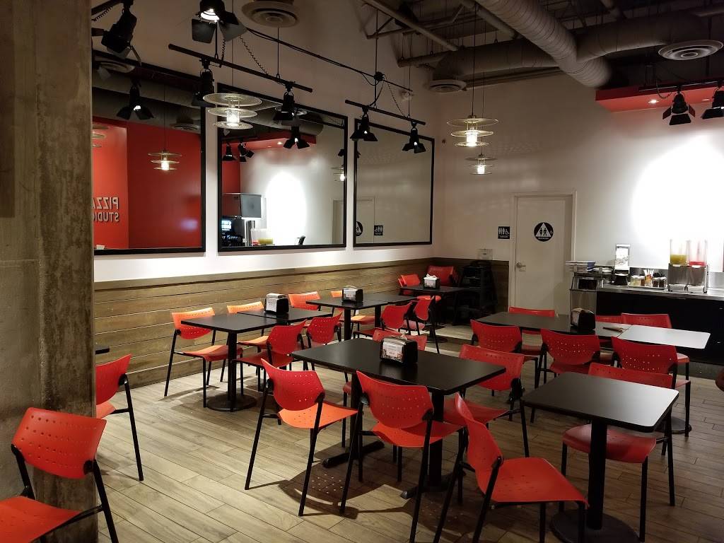 Pizza Studio Los Angeles - USC | restaurant | 3584 S Figueroa St space 5, Los Angeles, CA 90007, USA | 2137636124 OR +1 213-763-6124