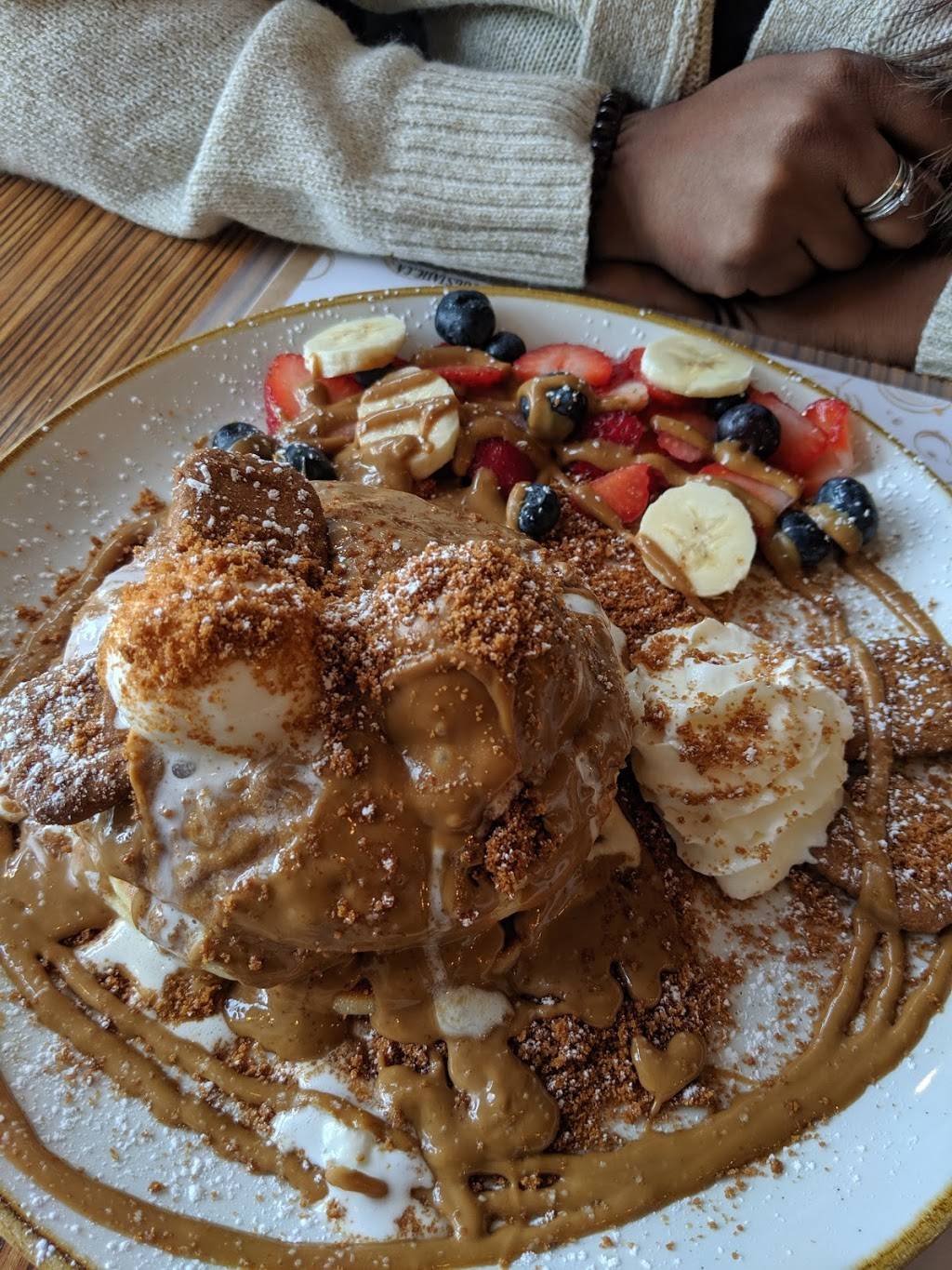 EGGSTATIC artisan breakfast and brunch | restaurant | 1568 Bayview Ave, Toronto, ON M4G 3B7, Canada | 6473521568 OR +1 647-352-1568