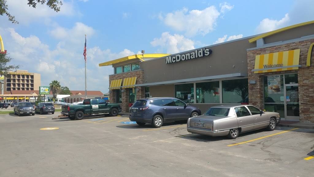 McDonalds | cafe | 12020 Northwest Fwy, Houston, TX 77092, USA | 7136819460 OR +1 713-681-9460