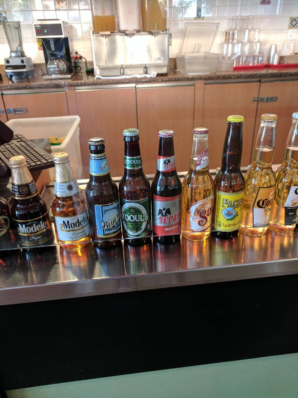 Caramba Mexican Food | restaurant | 8285 W Union Hills Dr, Glendale, AZ 85308, USA | 6238784444 OR +1 623-878-4444