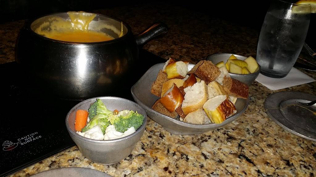 The Melting Pot | restaurant | 453 Miamisburg Centerville Rd, Dayton, OH 45459, USA | 9375678888 OR +1 937-567-8888