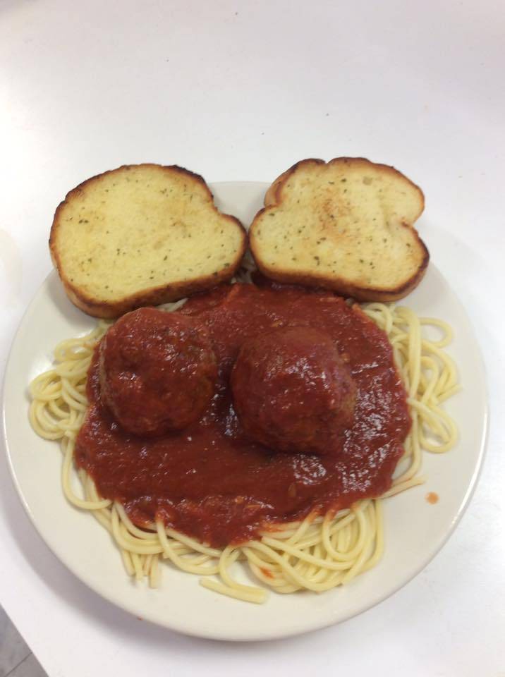 Z-7 Discount Fireworks | restaurant | 11125 N, MO-7, Climax Springs, MO 65324, USA | 5733472373 OR +1 573-347-2373