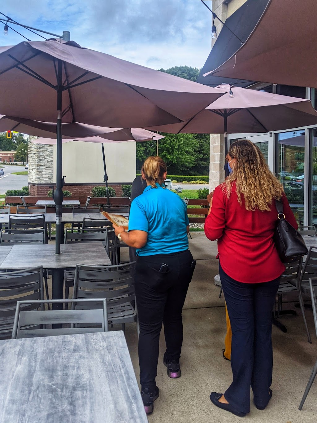 Guads@ Harbour view | restaurant | Sun Harbour Dr, Suffolk, VA 23435, USA | 7579670614 OR +1 757-967-0614