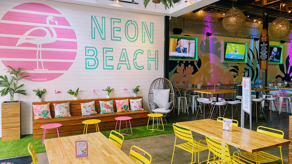 Neon Beach | restaurant | 131 N Orange Ave Ste 104, Orlando, FL 32801, USA | 4077359168 OR +1 407-735-9168