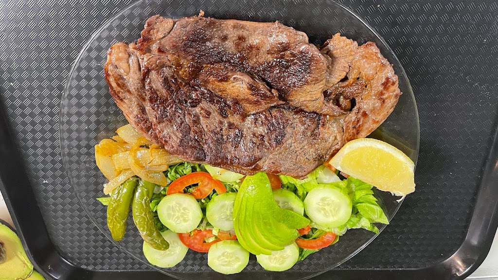 Taqueria la fortaleza | restaurant | 246 N Elmwood Ave, Lindsay, CA 93247, USA | 5592399199 OR +1 559-239-9199