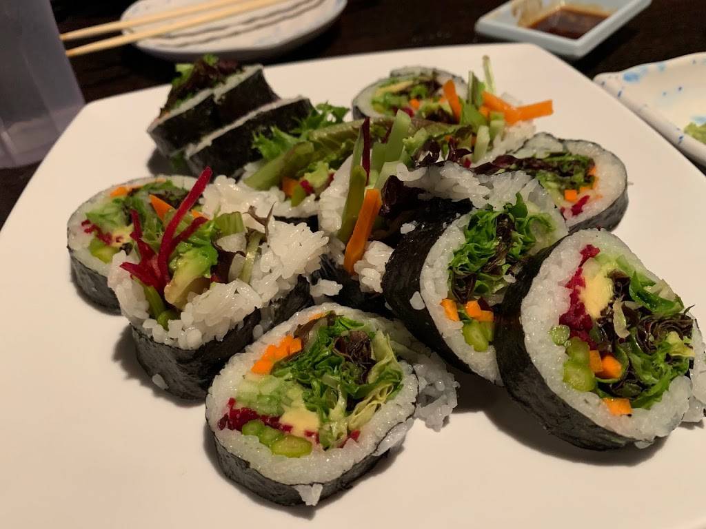 SUSHIRAW | restaurant | 16858 Devonshire St, Granada Hills, CA 91344, USA | 8188329322 OR +1 818-832-9322