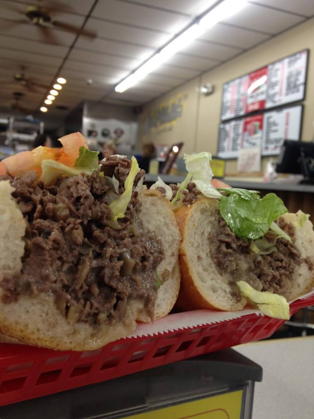 Laspadas Steaks & Hoagies | restaurant | 4724 Pennell Rd, Aston, PA 19014, USA | 6104979385 OR +1 610-497-9385