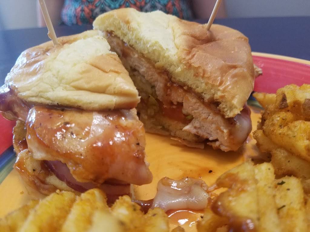 Erics Bay View Grill | restaurant | 617-619, US-50, Aurora, IN 47001, USA | 8126559543 OR +1 812-655-9543