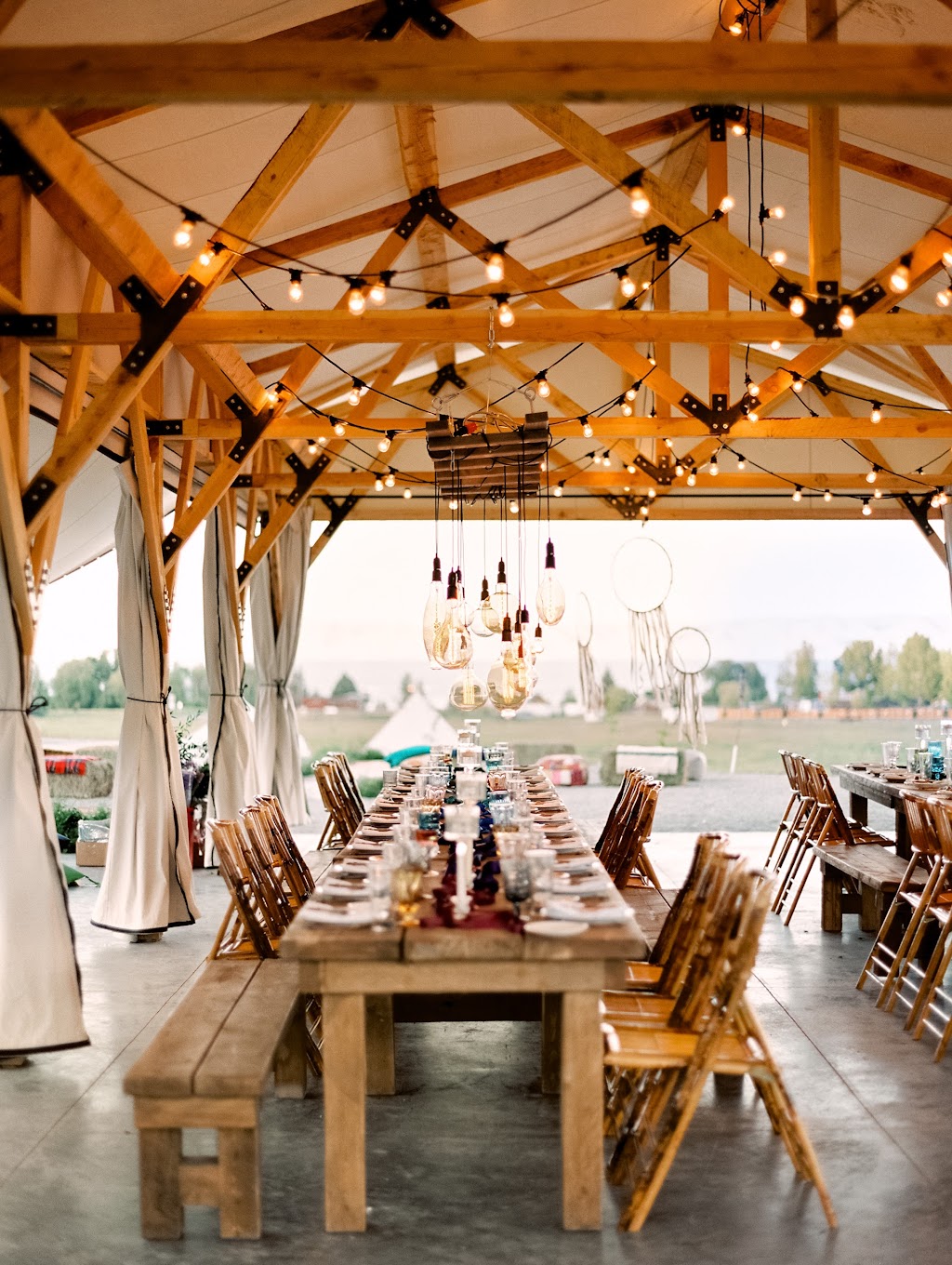 Campfire Grill Restaurant | restaurant | 427 N Paradise Pkwy, Garden City, UT 84028, USA | 3856267394 OR +1 385-626-7394