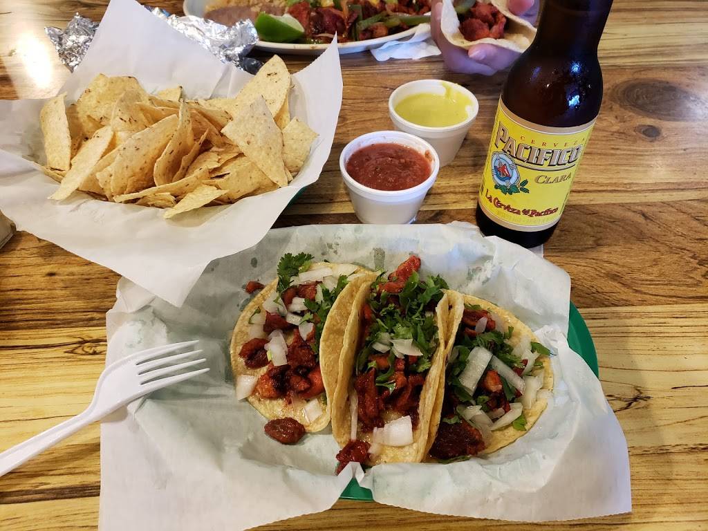 Rositas Al Pastor | restaurant | 1911 E Riverside Dr, Austin, TX 78741, USA | 5124428402 OR +1 512-442-8402
