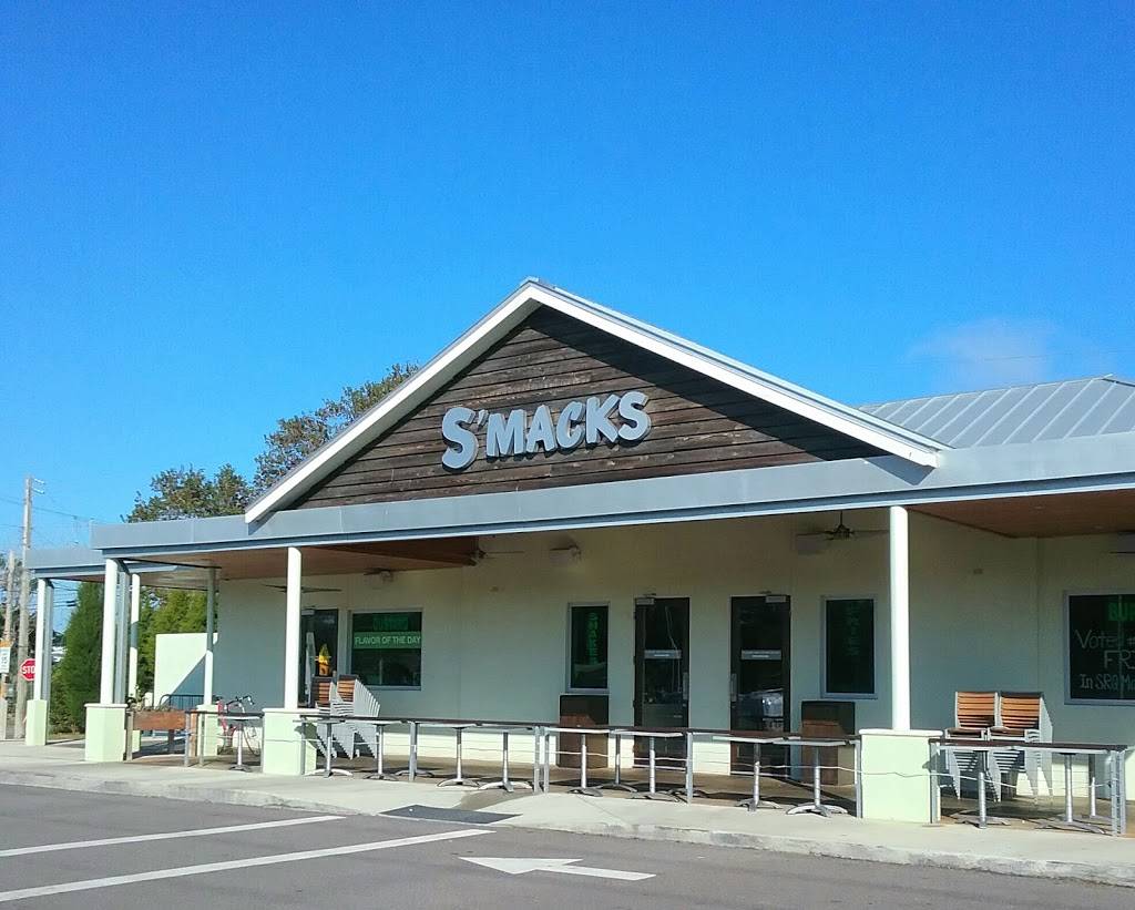 Smacks Burgers & Shakes | restaurant | 2407 Bee Ridge Rd, Sarasota, FL 34239, USA | 9419227673 OR +1 941-922-7673
