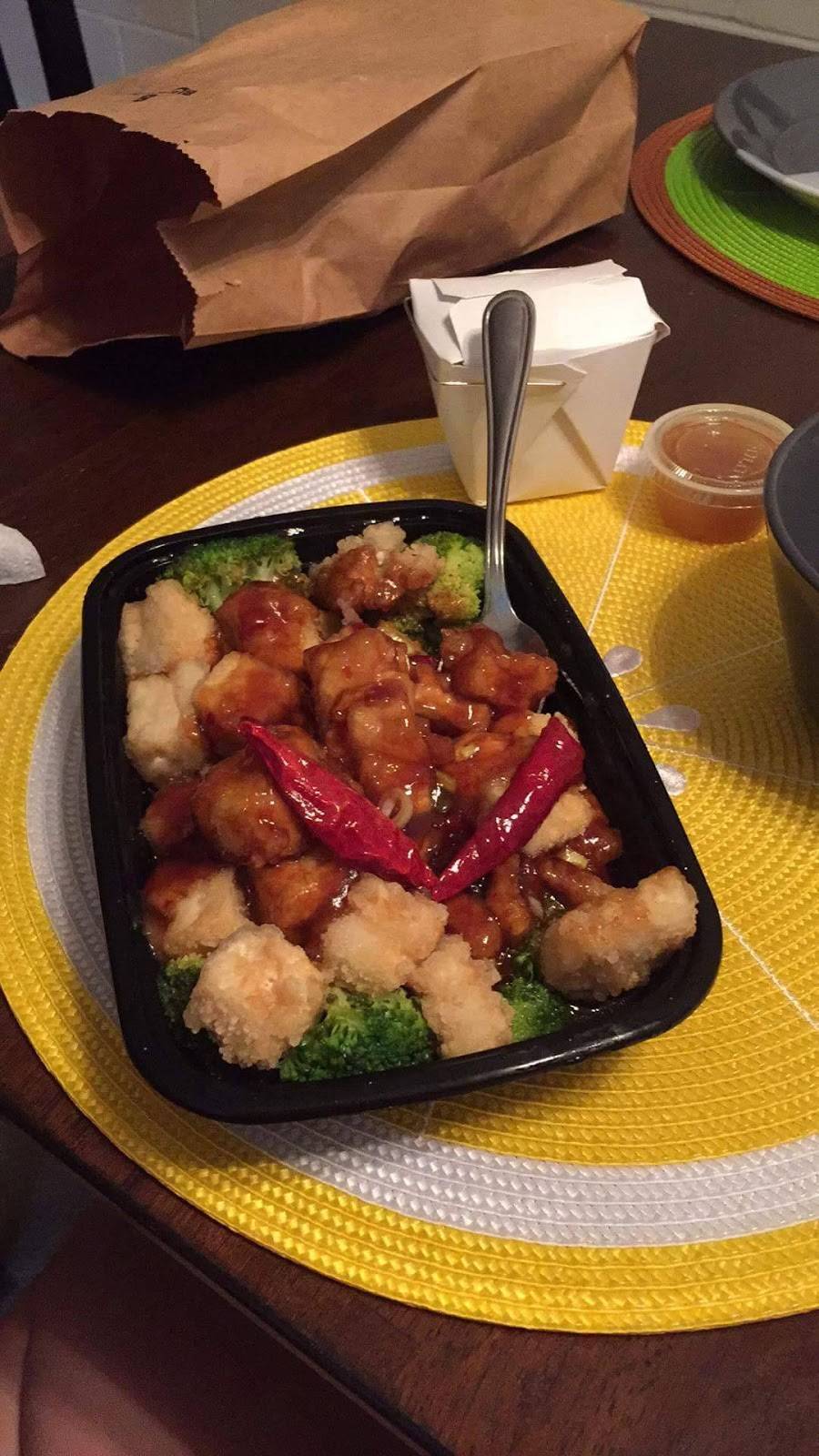 Golden Place | restaurant | 4 Barlows Landing Rd #2, Pocasset, MA 02559, USA | 5085632828 OR +1 508-563-2828