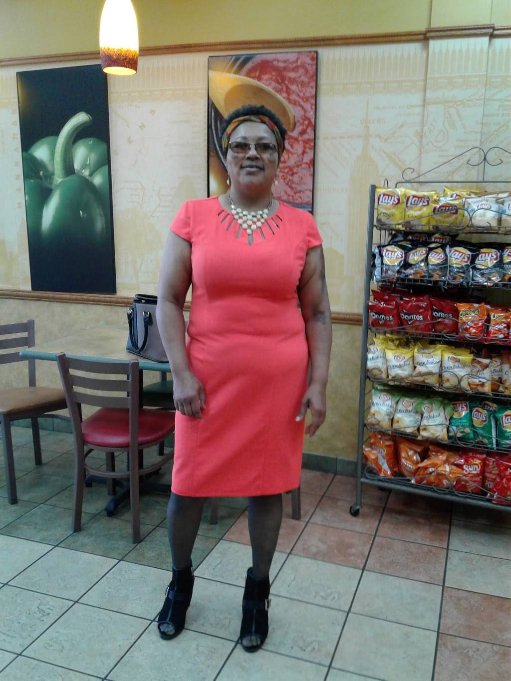 Subway | restaurant | 3500 Hearne Ave, Shreveport, LA 71103, USA | 3186218587 OR +1 318-621-8587