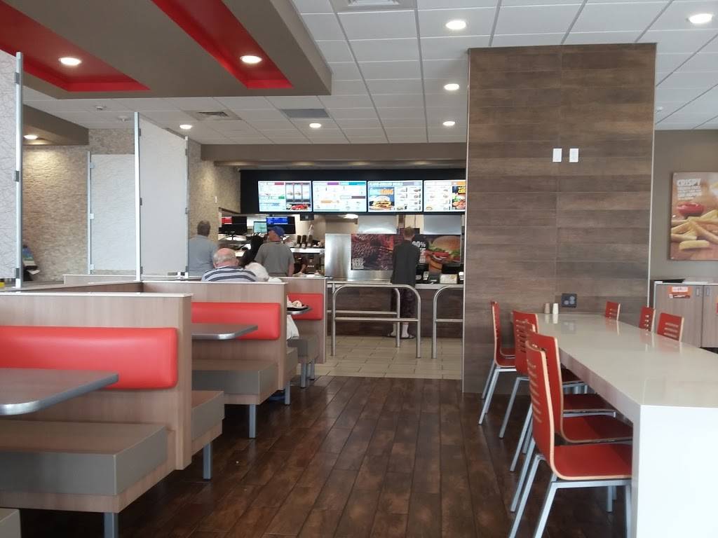 Burger King | restaurant | 19000 Murdock Cir, Port Charlotte, FL 33948, USA | 9417661785 OR +1 941-766-1785