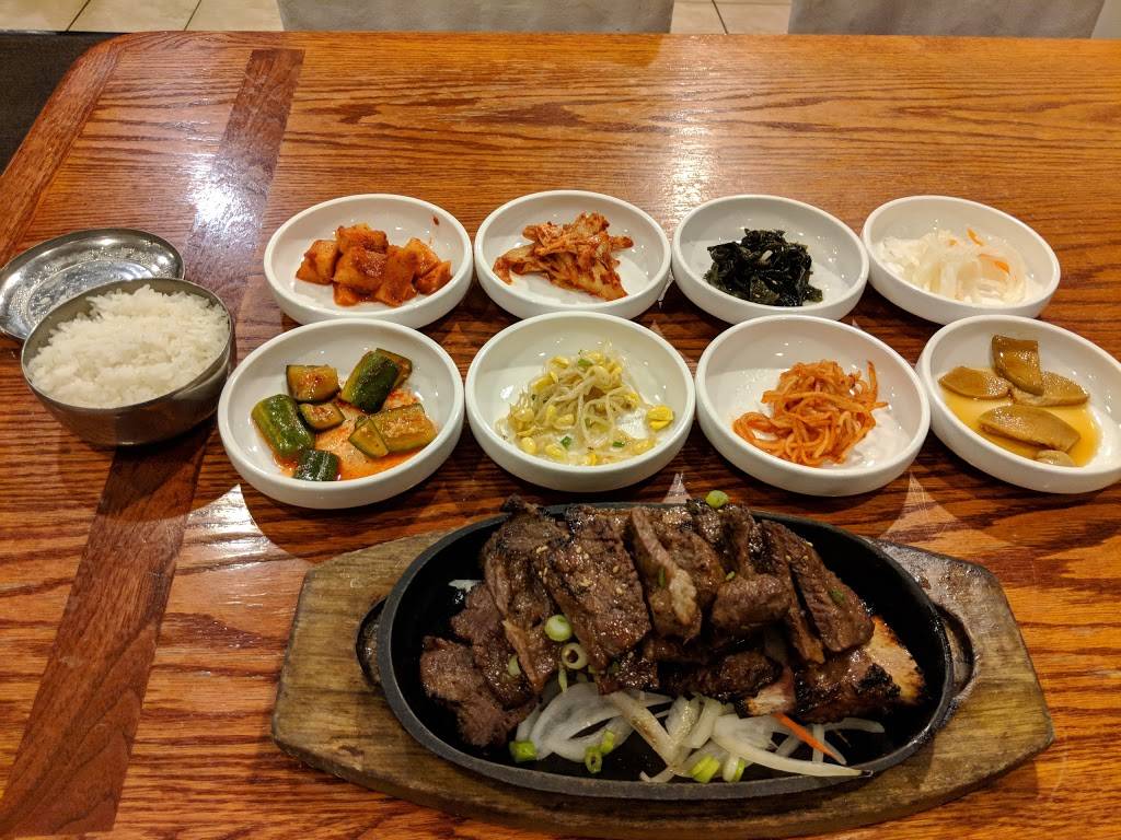Korean BBQ House | restaurant | 6827 Midlothian Turnpike, Richmond, VA 23225, USA | 8046750511 OR +1 804-675-0511